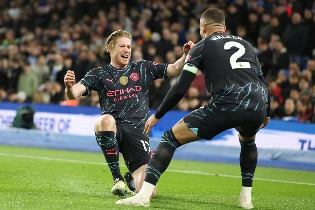 包含赛地聚焦——英超今晨热度飙升，明尼苏达森林狼门线救险，悬念犹存，阵容厚度经受考验的词条华体会登录